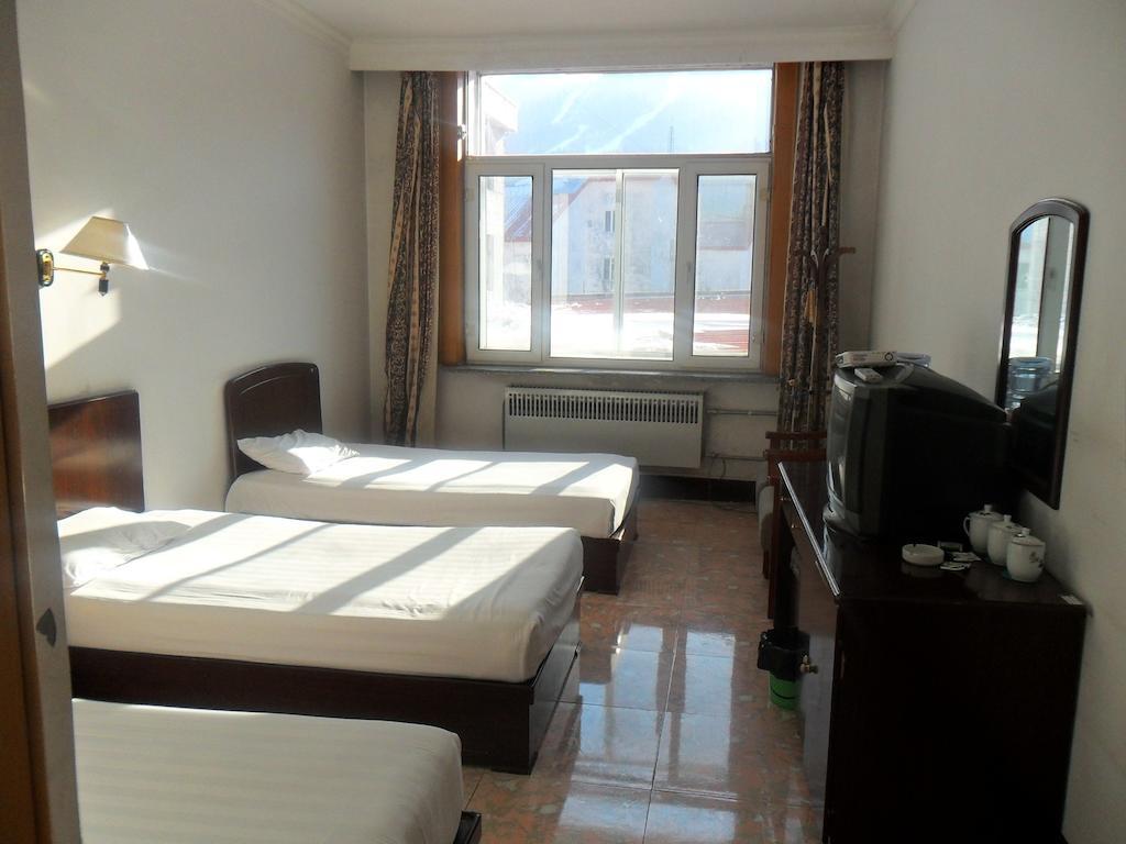 Yabuli Xintong Hotel Shangzhi Bilik gambar